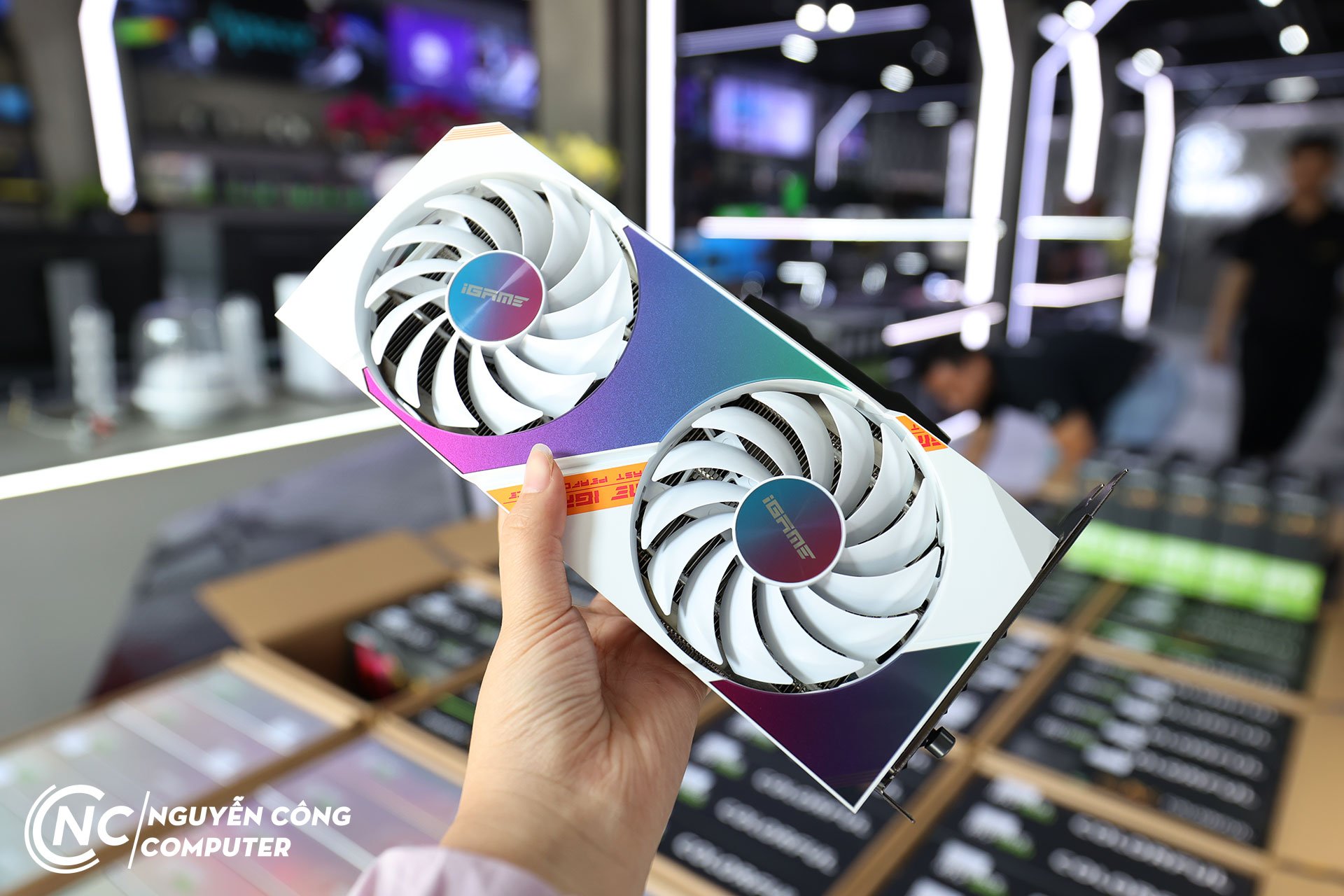 VGA Colorful iGame GeForce RTX 3050