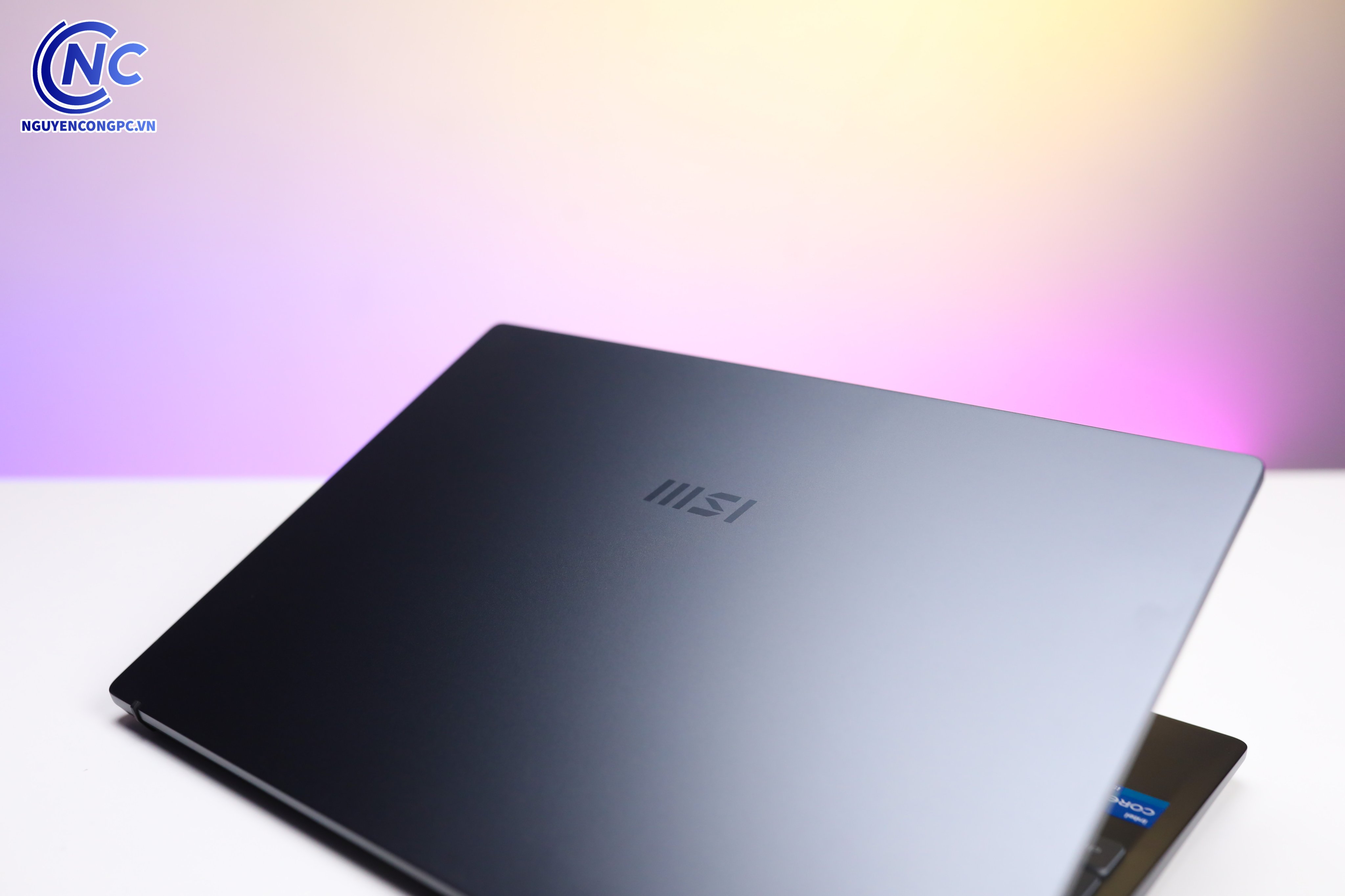 MSI Modern 14 B11SBU-668VN