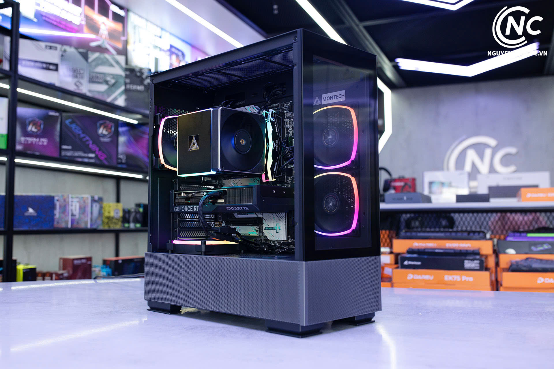 Montech SKY TWO Black