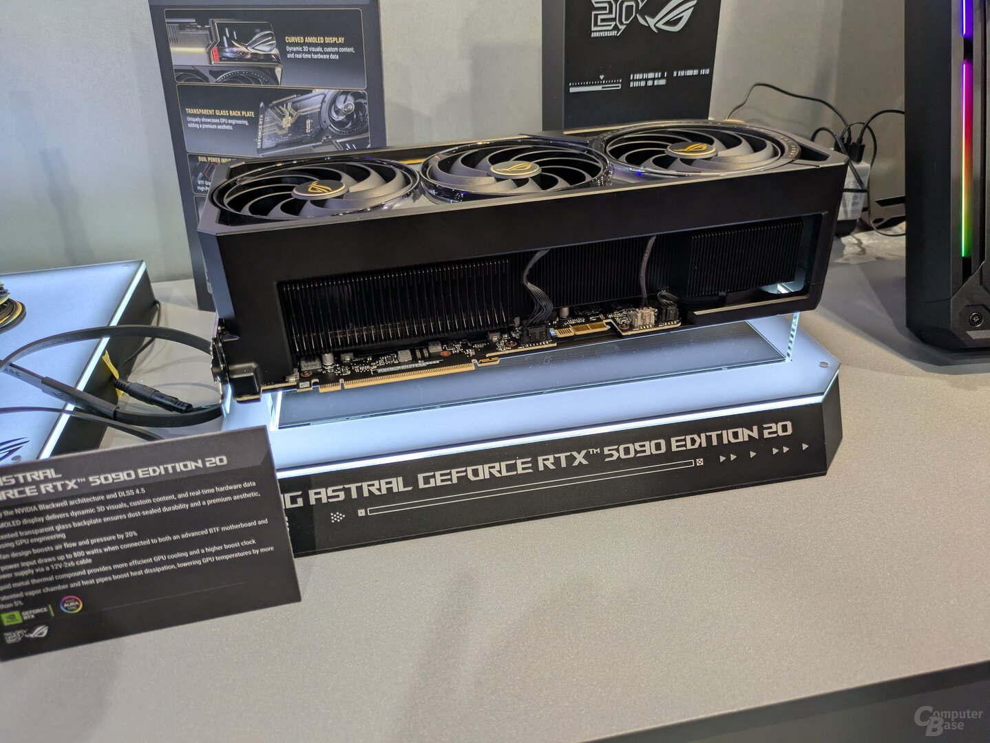 Astral GeForce RTX 5090 Edition 20