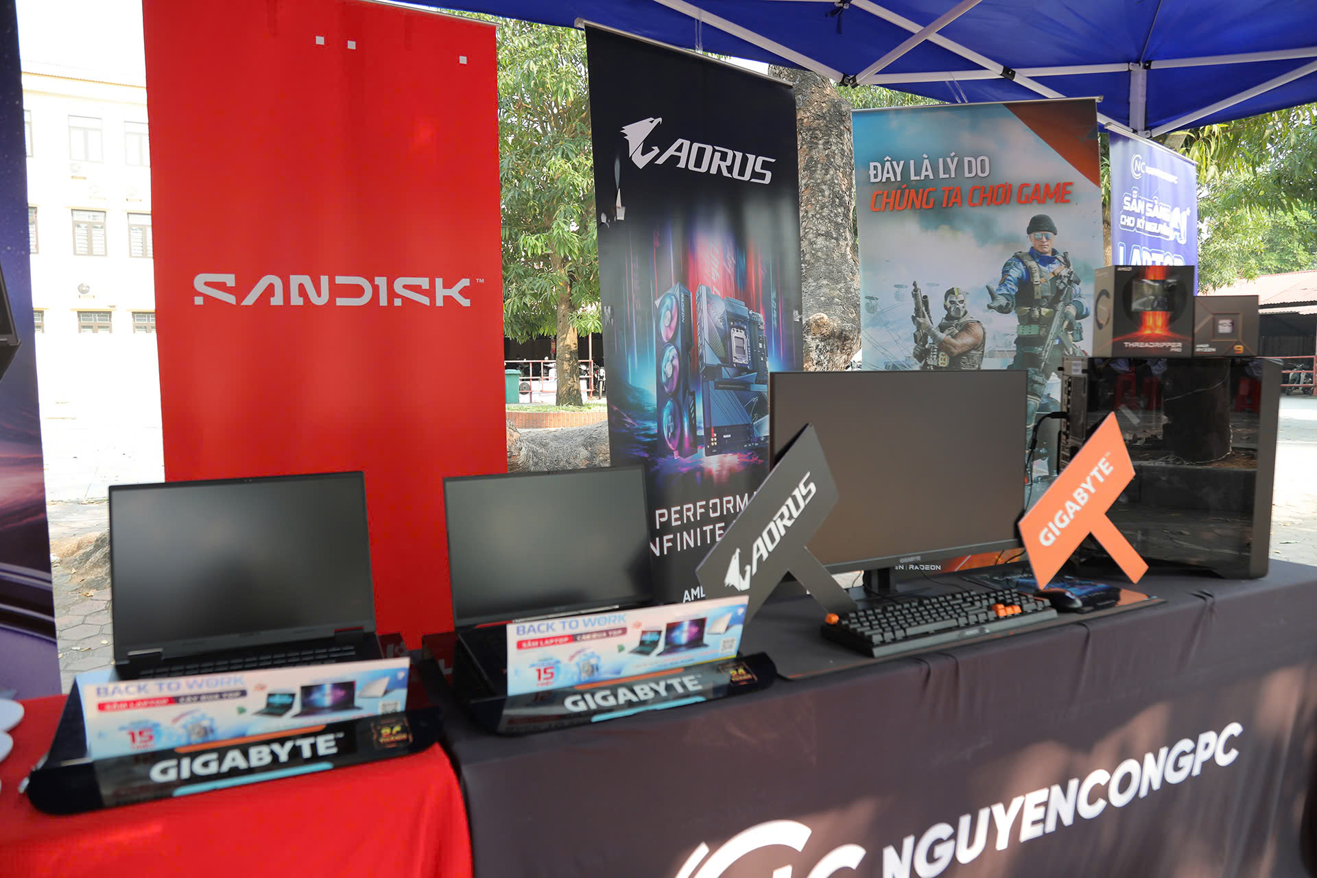 NGUYỄN CÔNG PC ĐỒNG HÀNH CÙNG NGÀY HỘI TƯ VẤN TUYỂN SINH HUCE 2026 TẠI THANH HÓA