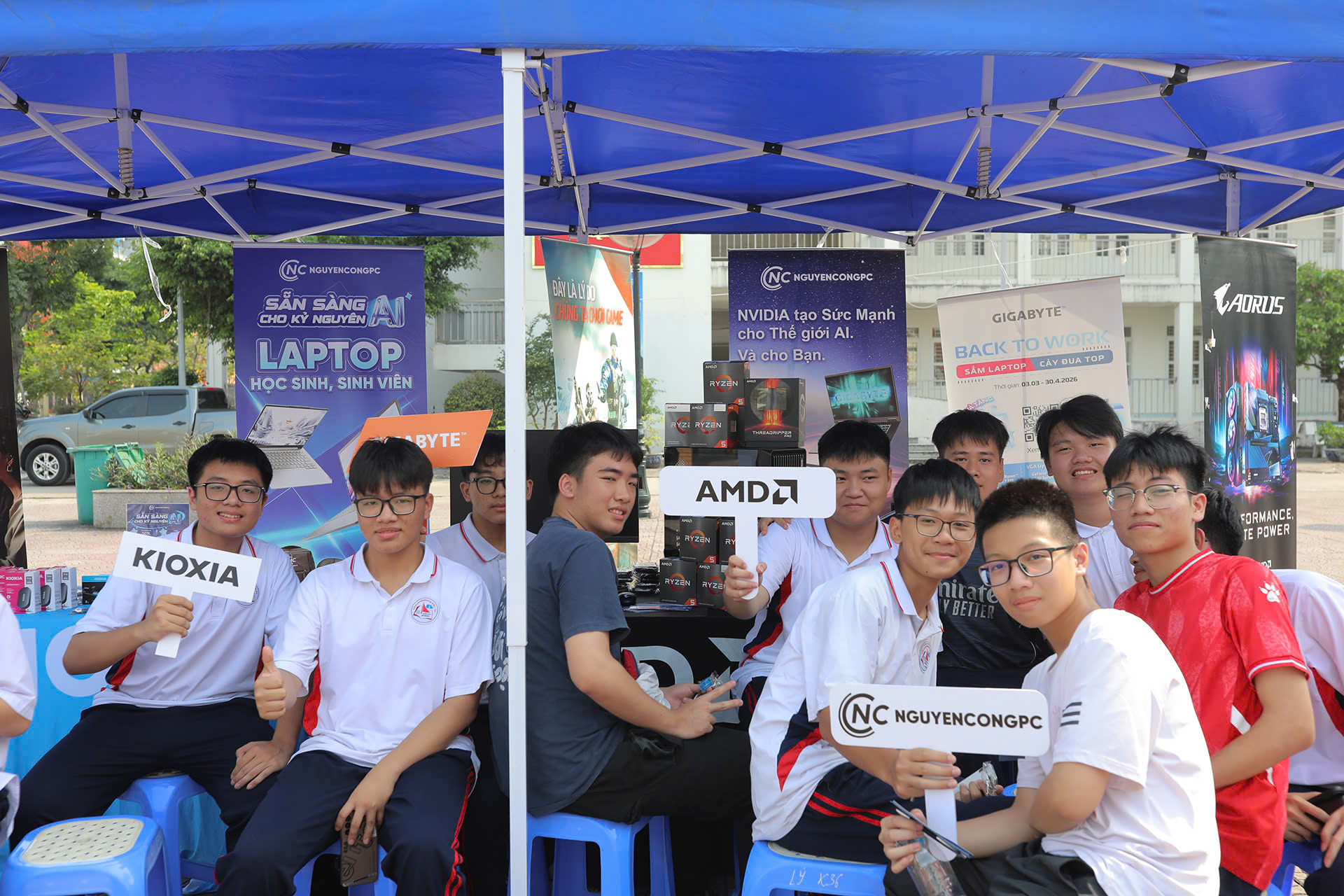 NGUYỄN CÔNG PC ĐỒNG HÀNH CÙNG HUCE 2026: KHƠI NGUỒN ĐAM MÊ CÔNG NGHỆ CHO SĨ TỬ ĐẤT MỎ