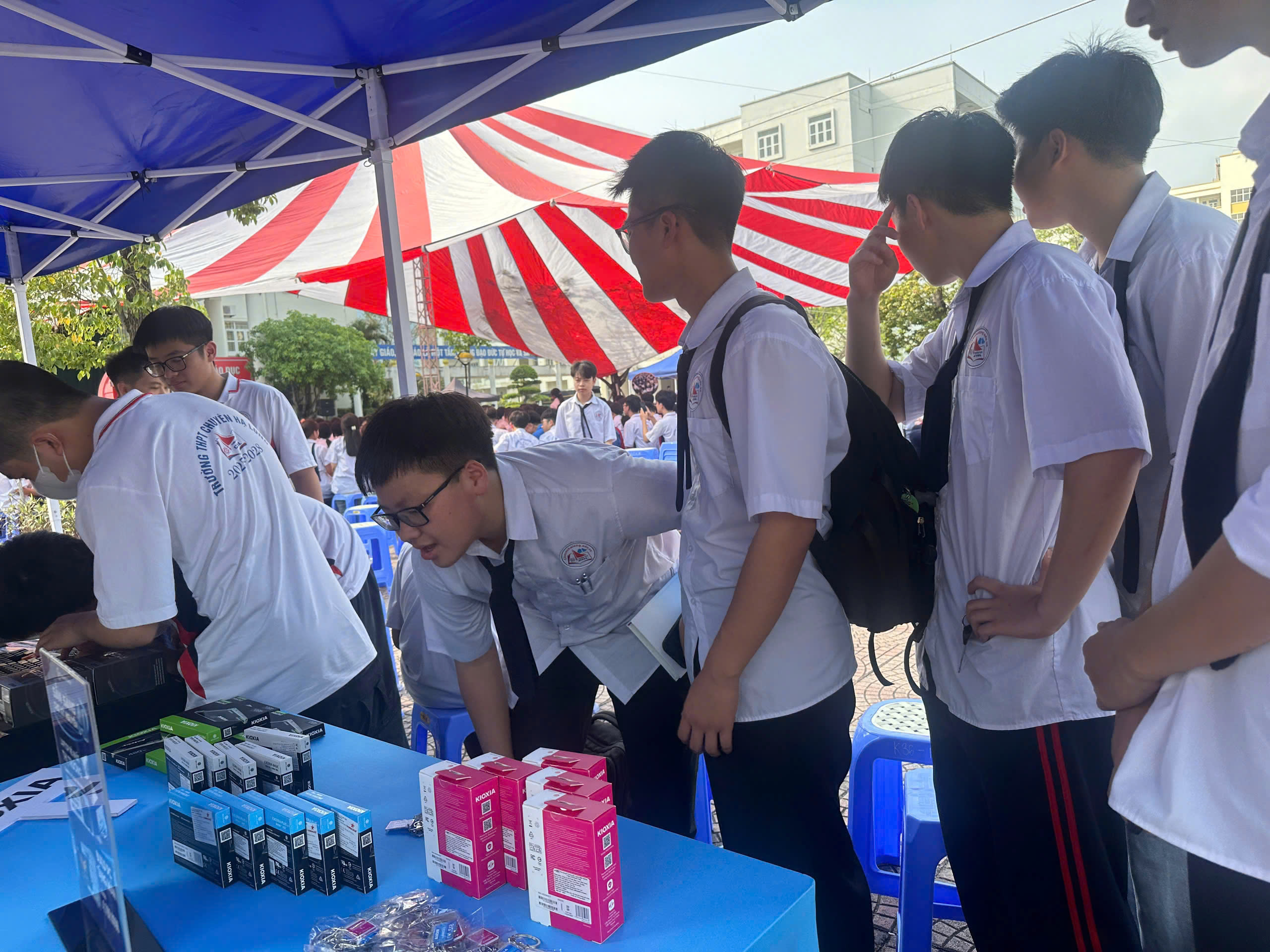 NGUYỄN CÔNG PC ĐỒNG HÀNH CÙNG HUCE 2026: KHƠI NGUỒN ĐAM MÊ CÔNG NGHỆ CHO SĨ TỬ ĐẤT MỎ