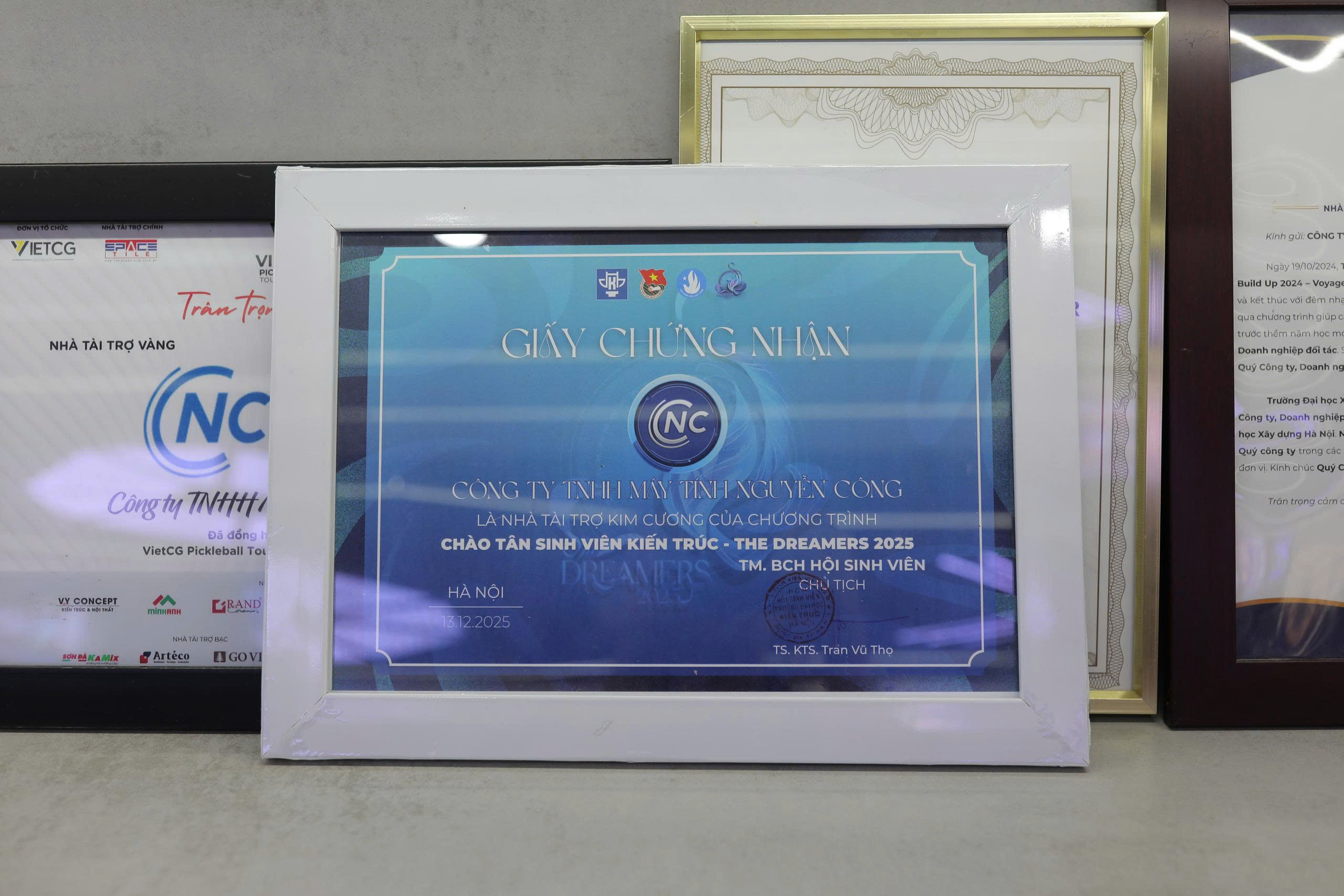 NGUYỄN CÔNG PC - NHÀ TÀI TRỢ KIM CƯƠNG CHÀO TÂN SINH VIÊN ĐẠI HỌC KIẾN TRÚC HÀ NỘI 2025