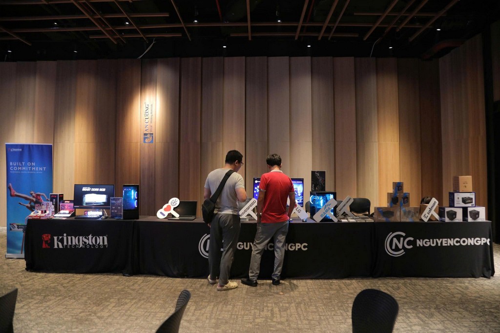 WORKSHOP GHÉ LÀM GHẾ: KHI CÔNG NGHỆ KHƠI NGUỒN CẢM HỨNG CHO KIẾN TRÚC SƯ TƯƠNG LAI