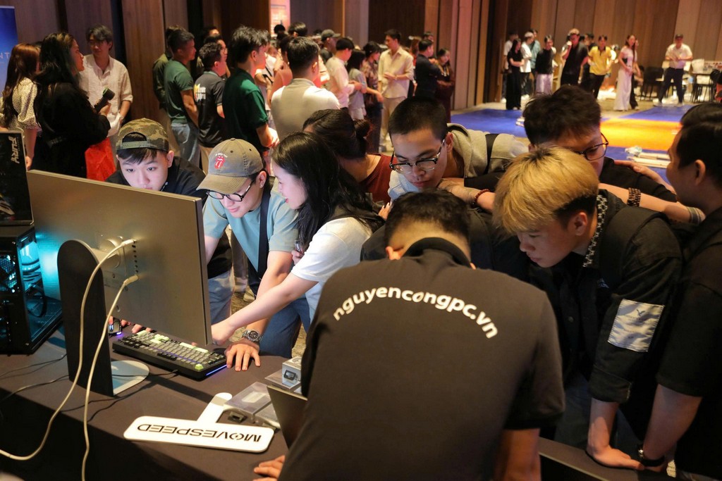 WORKSHOP GHÉ LÀM GHẾ: KHI CÔNG NGHỆ KHƠI NGUỒN CẢM HỨNG CHO KIẾN TRÚC SƯ TƯƠNG LAI