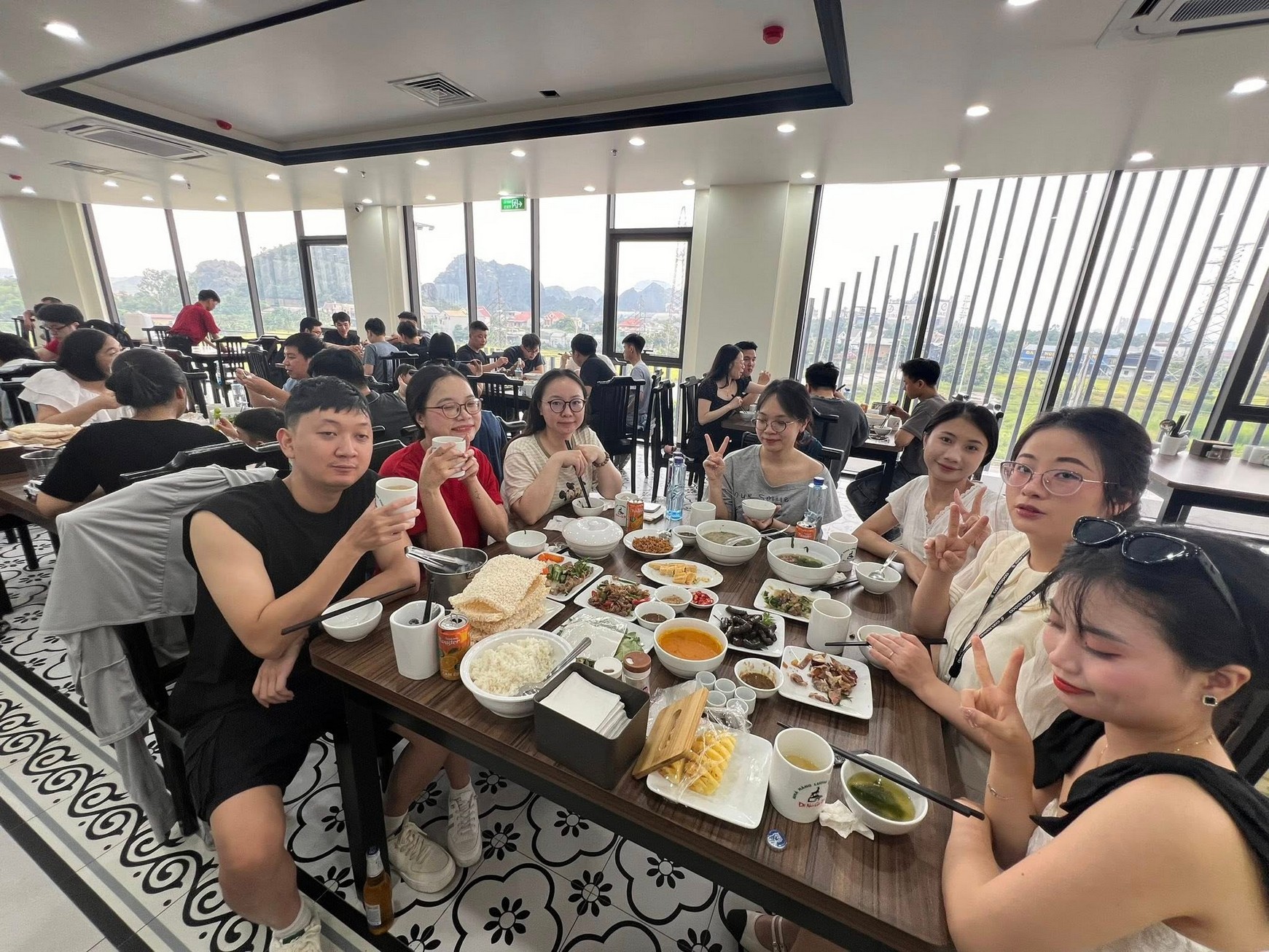 Chuyến Du Lịch Hè 2026 Của Nguyễn Công PC: Hành Trình Gắn Kết Hai Miền Và Bước Đệm Cho Những Bứt Phá Công Nghệ Mới