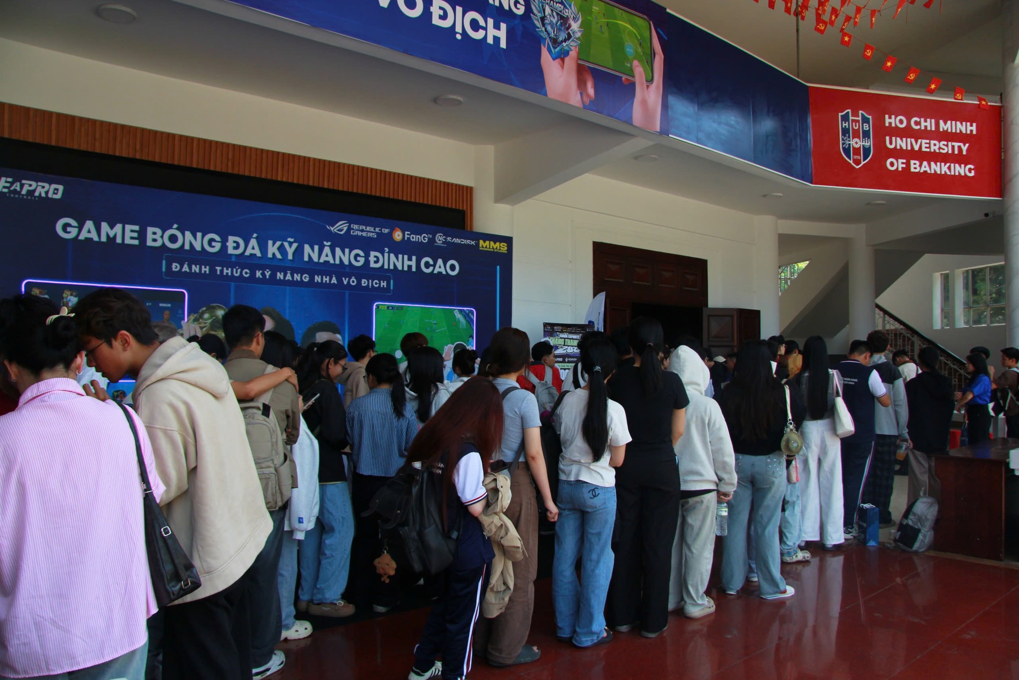 NGUYỄN CÔNG PC ĐỒNG HÀNH CÙNG CHUỖI GIẢI ĐẤU ESPORTS THÁNG THANH NIÊN 2026 – HUB