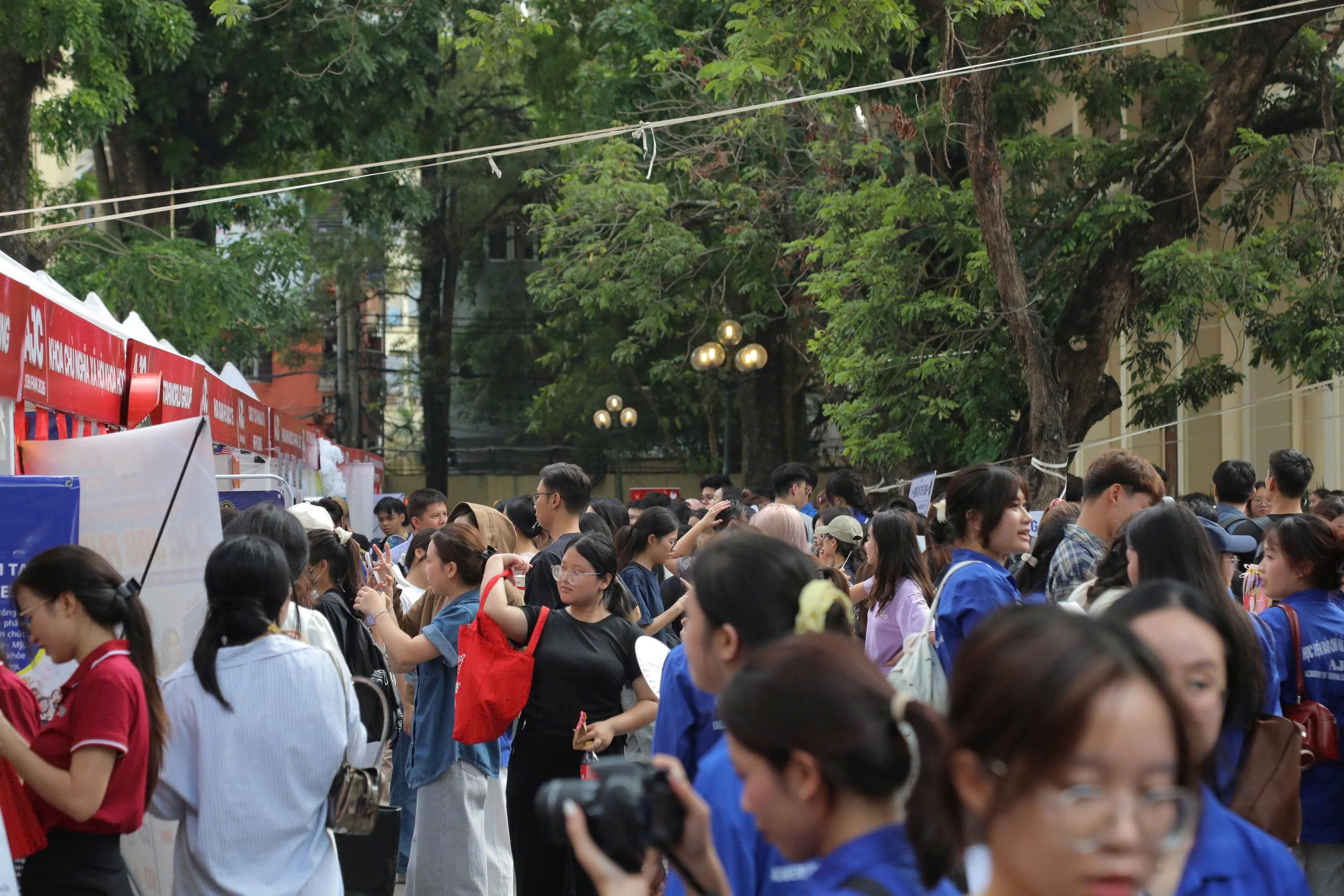 Nguyễn Công PC x  AJC Job Fair 2026: Khơi Nguồn Cảm Hứng Công Nghệ Cho Thế Hệ Trẻ