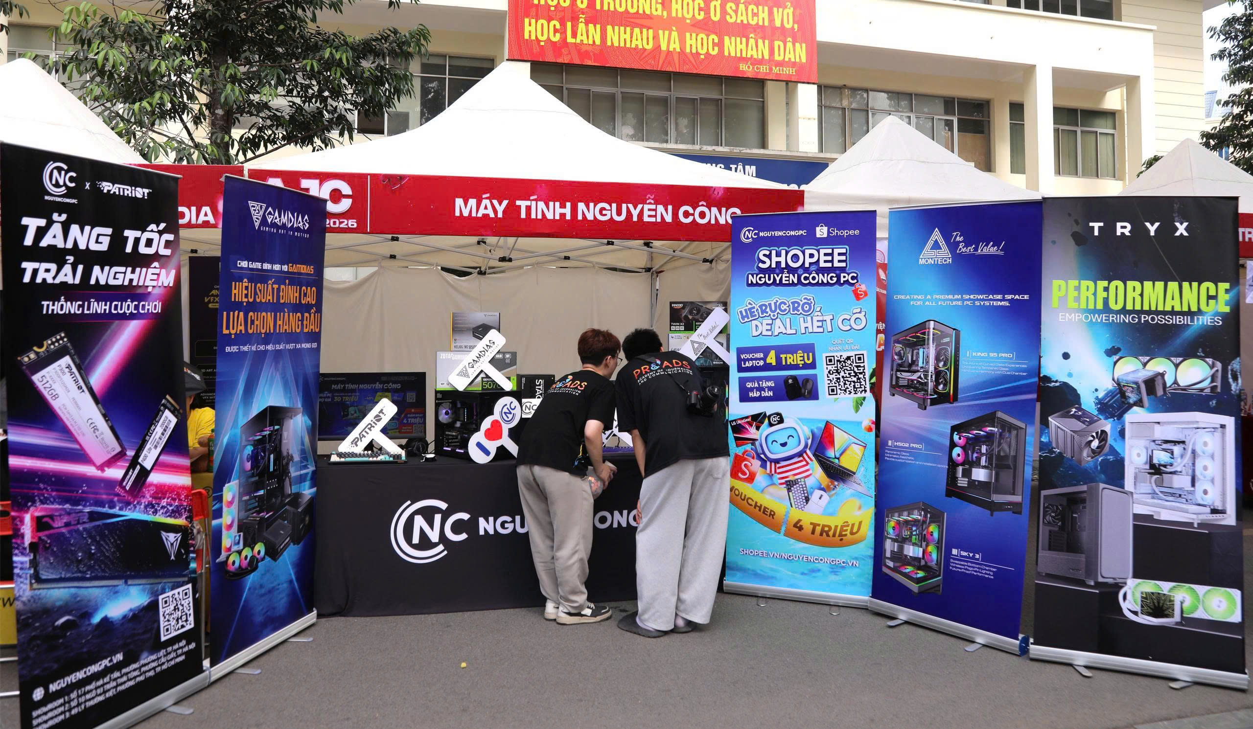 Nguyễn Công PC x  AJC Job Fair 2026: Khơi Nguồn Cảm Hứng Công Nghệ Cho Thế Hệ Trẻ