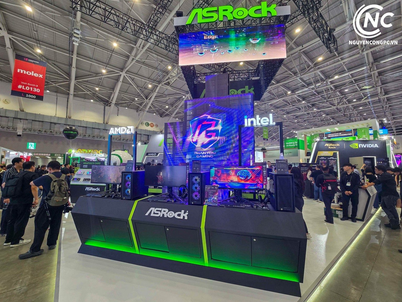 KHÁM PHÁ GIAN HÀNG ASRock TẠI COMPUTEX 2025: GAMING VƯỢT GIỚI HẠN, AI VƯỢT TRÍ TƯỞNG TƯỢNG!