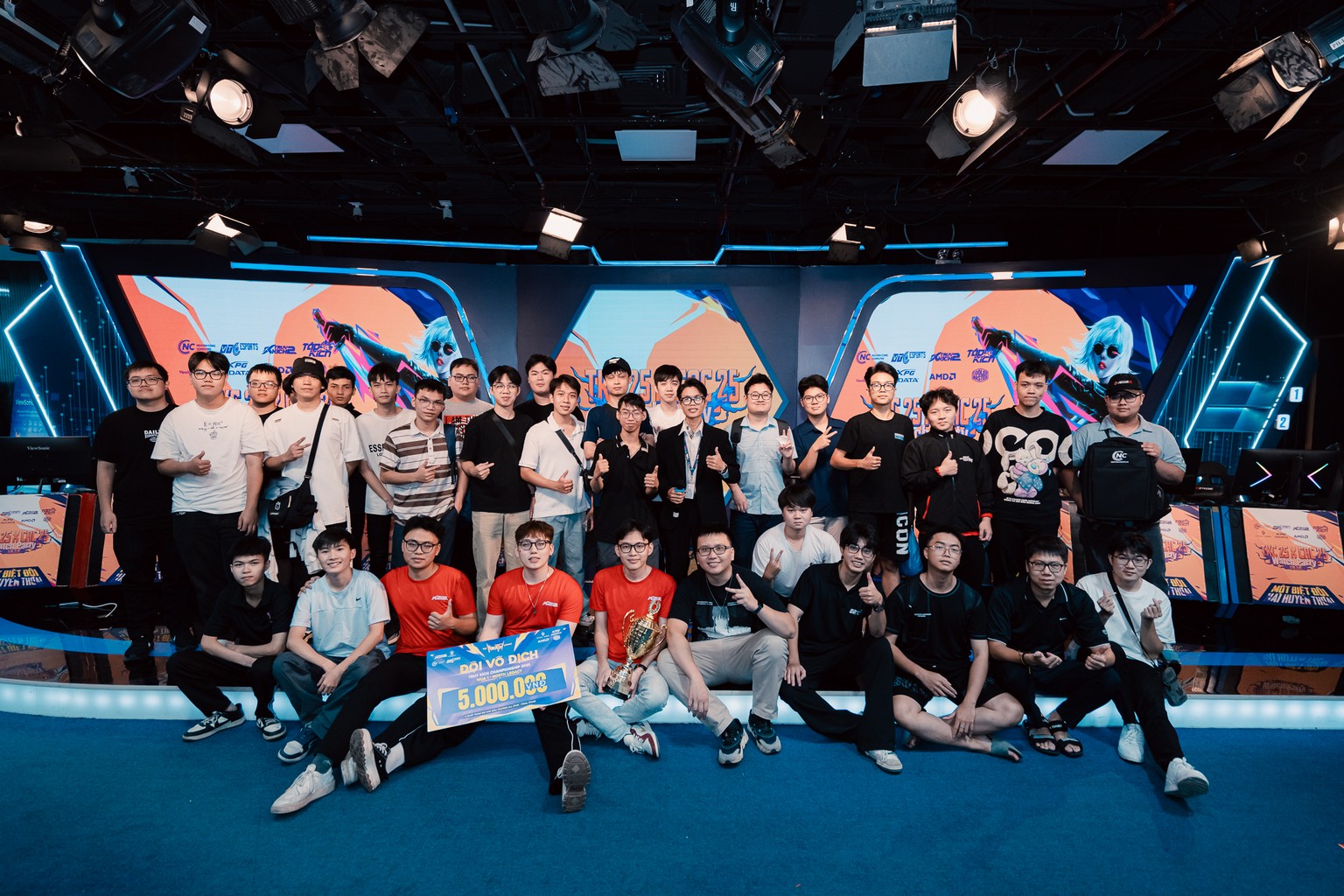 Nguyễn Công PC đồng hành cùng Truy Kích tại WATCH PARTY TKC 25 & CRISIS ACTION CHAMPIONSHIP 2025