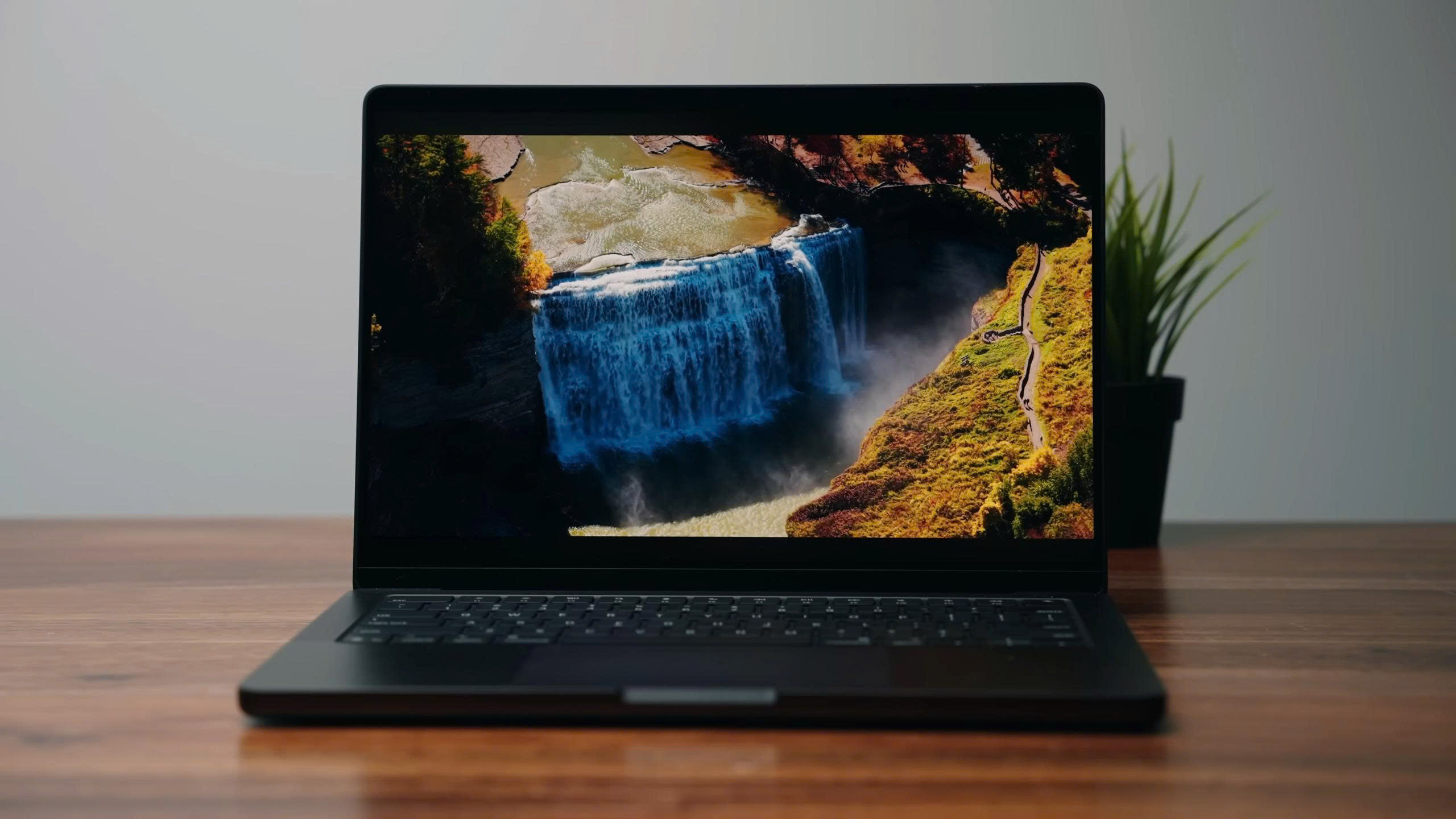 Pin Laptop là gì? Cách kiểm tra và khắc phục tình trạng chai pin laptop chi tiết nhất