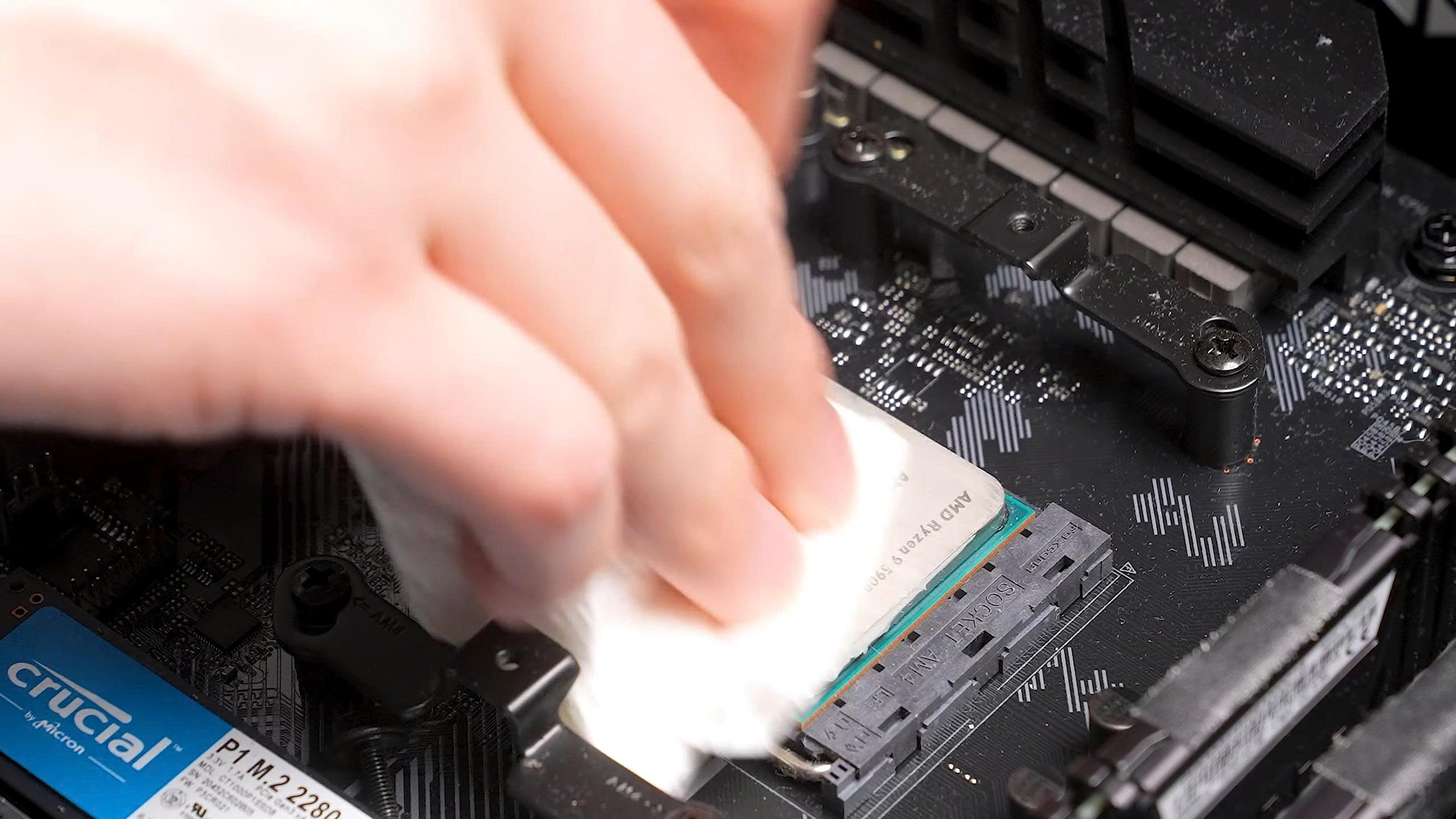 Hướng dẫn vệ sinh PC đúng cách tại nhà giúp máy chạy mát và bền hơn