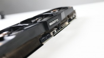 Sử dụng GPU để tăng tốc tính toán như thế nào?