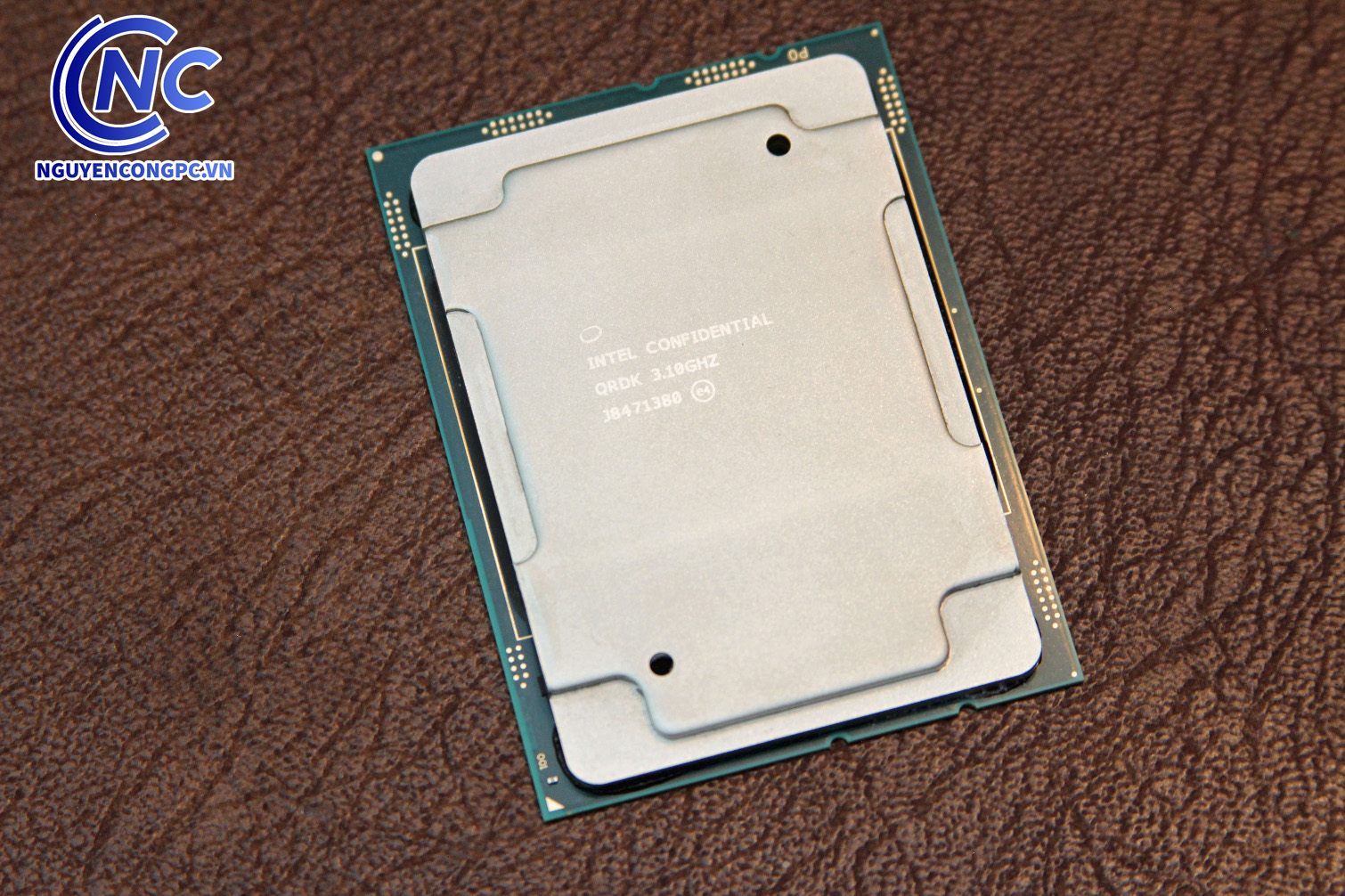 Intel ra mắt cpu siêu khủng : xeon W-3175X 28 core 56 thread turbo 4.3Ghz hỗ trợ ép xung