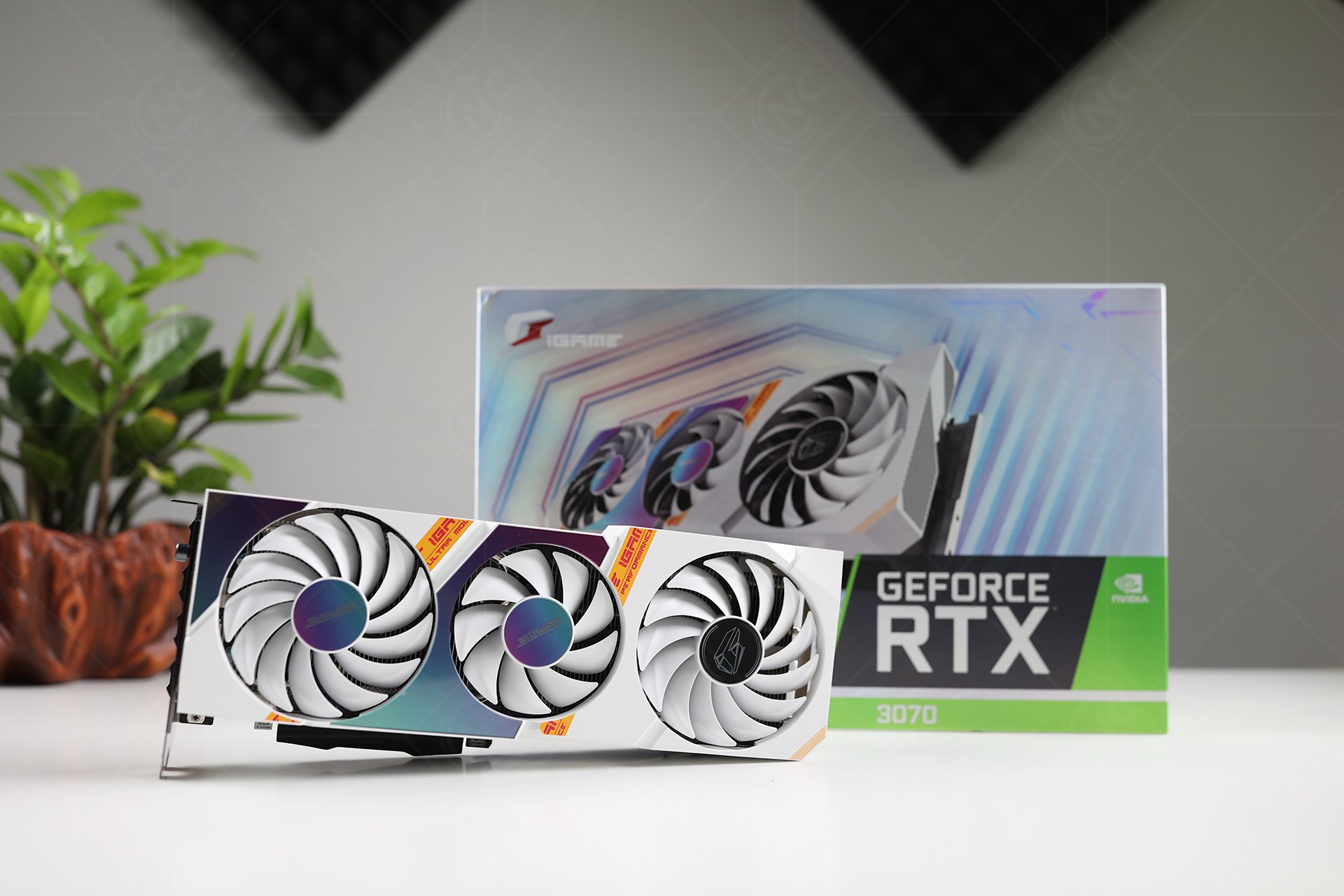 Card đồ họa Colorful iGame RTX 3070 Ultra W OC-V Bền bỉ