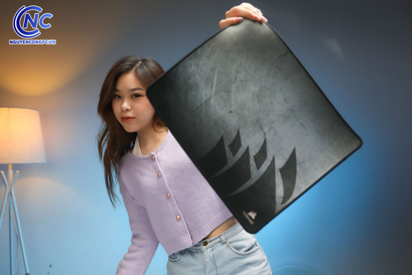 Pad di chuột Corsair MM300 Anti-Fray Medium