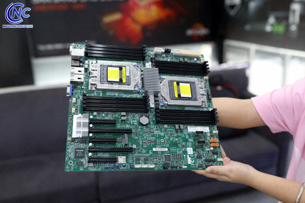 Mainboard Supermicro H11DSi-NT