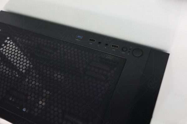 Vỏ Case SAMA 3708 kèm sẵn 3 FAN RGB