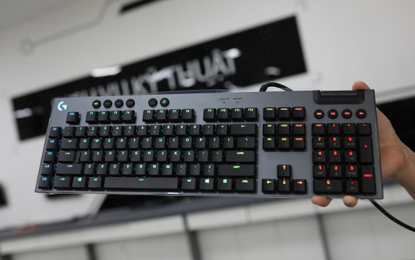 Bàn phím cơ Logitech G813 LIGHTSYNC RGB