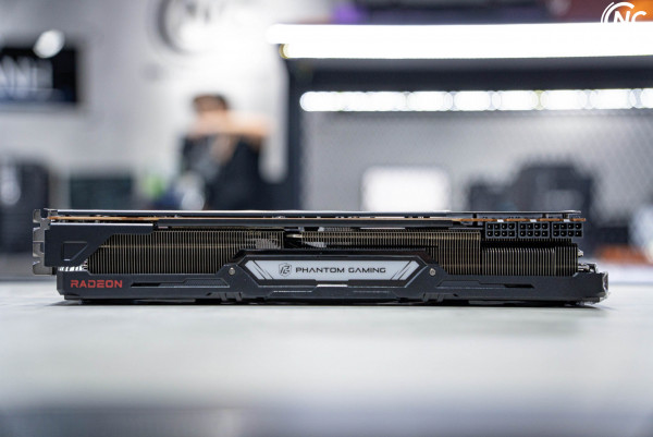 Card màn hình ASRock Radeon RX 6800 XT Phantom Gaming D 16G OC