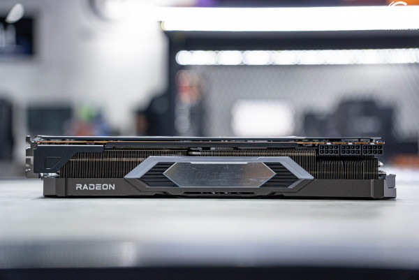 Card màn hình ASRock Radeon RX 6800 XT Taichi X 16G OC