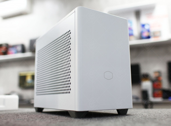 Vỏ Máy Tính Cooler Master MasterBox NR200P White