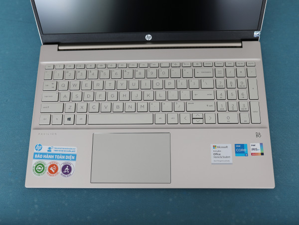 Laptop HP Pavilion 15 eg0070TU 2L9H3PA (i5-1135G7/RAM-8GB/SSD-512GB/15.6Inch/FHD/Vàng/Win10H)