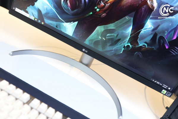 Màn Hình LG 27UP850N-W (27inch/4K/IPS/60Hz/FreeSync/HDR400/USB-C)