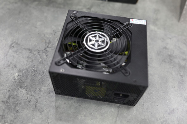 Nguồn SilverStone Strider Platinum Series 1200W ST1200-PTS