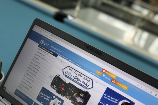 Laptop Dell Mobile Precision Workstation M3550 (i7-10810U/Quadro-P520/RAM-16GB/SSD-256GB/15.6-FHD)