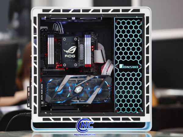 CASE JONSBO UMX5 SLIVER