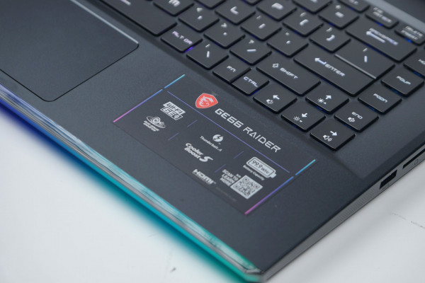 Laptop MSI GE66 Raider 11UH 211VN (i7-11800H | RTX-3080-16GB | RAM-32GB | SSD-2TB | 15.6inch QHD | Win10 | Đen)