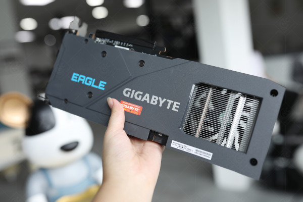 Card đồ họa Gigabyte Radeon RX 6600 EAGLE 8G