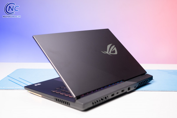 Laptop Gaming Asus ROG Strix G15 G513IM-HN008W (Ryzen 7 4800H/ 16Gb RAM / 512Gb SSD /15.6