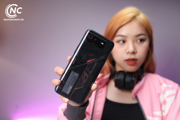 Điện thoại di động Asus ROG Phone 6 AI2201-1A005WW (Snapdragon 8+ Gen 1 5G/ 12G/  256GB/  6.78 inch FHD+/  Android/ Đen)