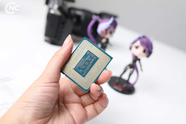 CPU Intel Core i7-13700KF (Up To 5.40GHz, 16 Nhân 24 Luồng, 30M Cache, Raptor Lake)