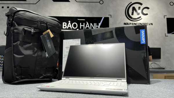 Laptop Lenovo Legion 5 Pro 16IAH7H 82RG008SVN (Ryzen 7 6800H/ 16GB RAM/ 512GB SSD/ RTX 3060 6GB/ 16