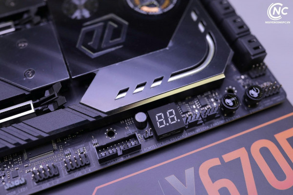 Mainboard ASRock X670E Taichi