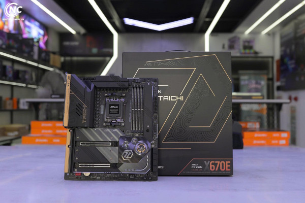 Mainboard ASRock X670E Taichi