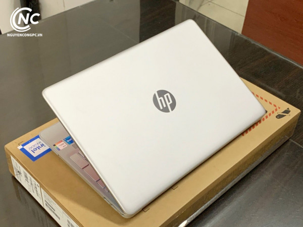 Laptop HP 15-DY2024NR ( i5-1135G7 / 8GB RAM/ 256GB SSD/ 15.6