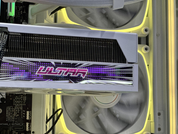 Card màn hình Colorful iGame GeForce RTX 4070 Ultra W OC V2-V