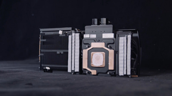 Card màn hình Colorful iGame GeForce RTX 4090 Kudan 