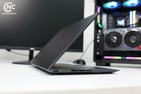 Laptop Asus Zenbook 14 Q410VA (i5-13500H, 8GB, SSD 512GB, Màn 14.5' 2.8K, 120Hz OLED, cảm ứng ) NK BH tại NC