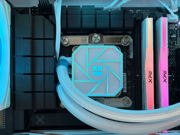 Tản Nhiệt Nước CPU Thermalright Aqua Elite 240 White ARGB V3