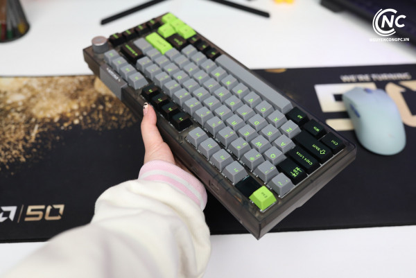 Bàn phím cơ Wireless Darmoshark TOP 75 RGB Black-Green