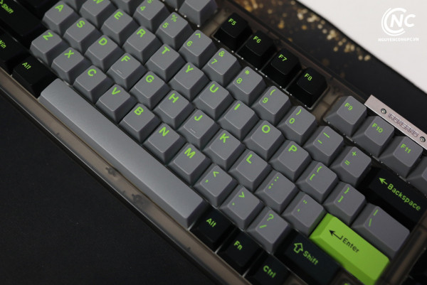 Bàn phím cơ Wireless Darmoshark TOP 75 RGB Black-Green