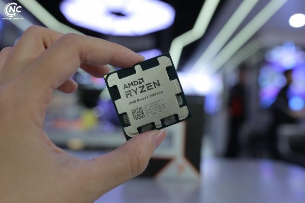 CPU AMD Ryzen 7 7800X3D TRAY NEW (4,2 GHz Boost 5,0 GHz | 8 Cores / 16 Threads | 96 MB Cache| PCIe 5.0)