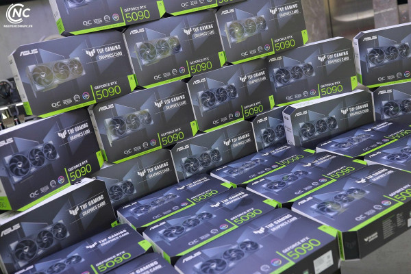 Card màn hình Asus TUF Gaming GeForce RTX 5090 OC 32GB GDDR7